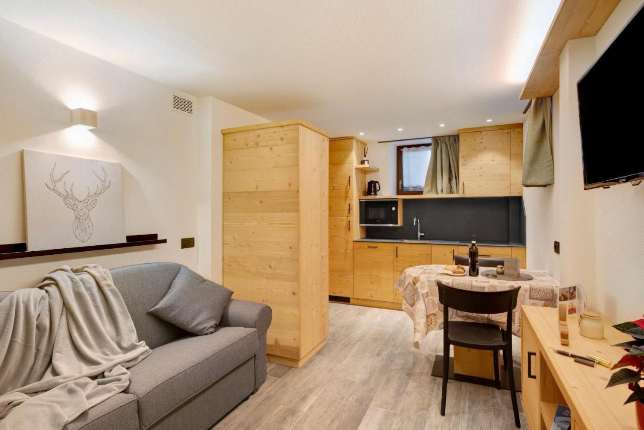 Stelo Rosina's Apartment Livigno